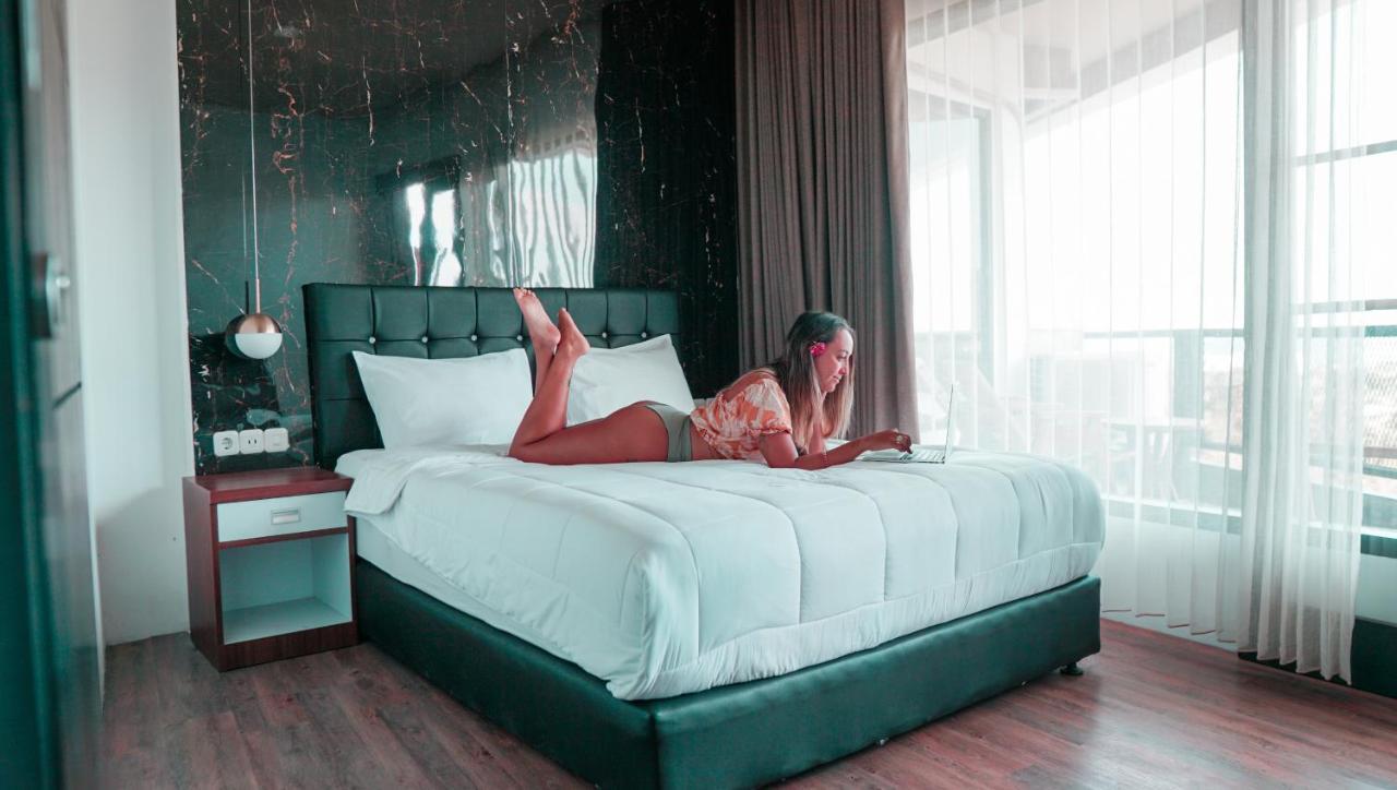 Sea Hills Ocean View Kuta 호텔 Kuta  외부 사진